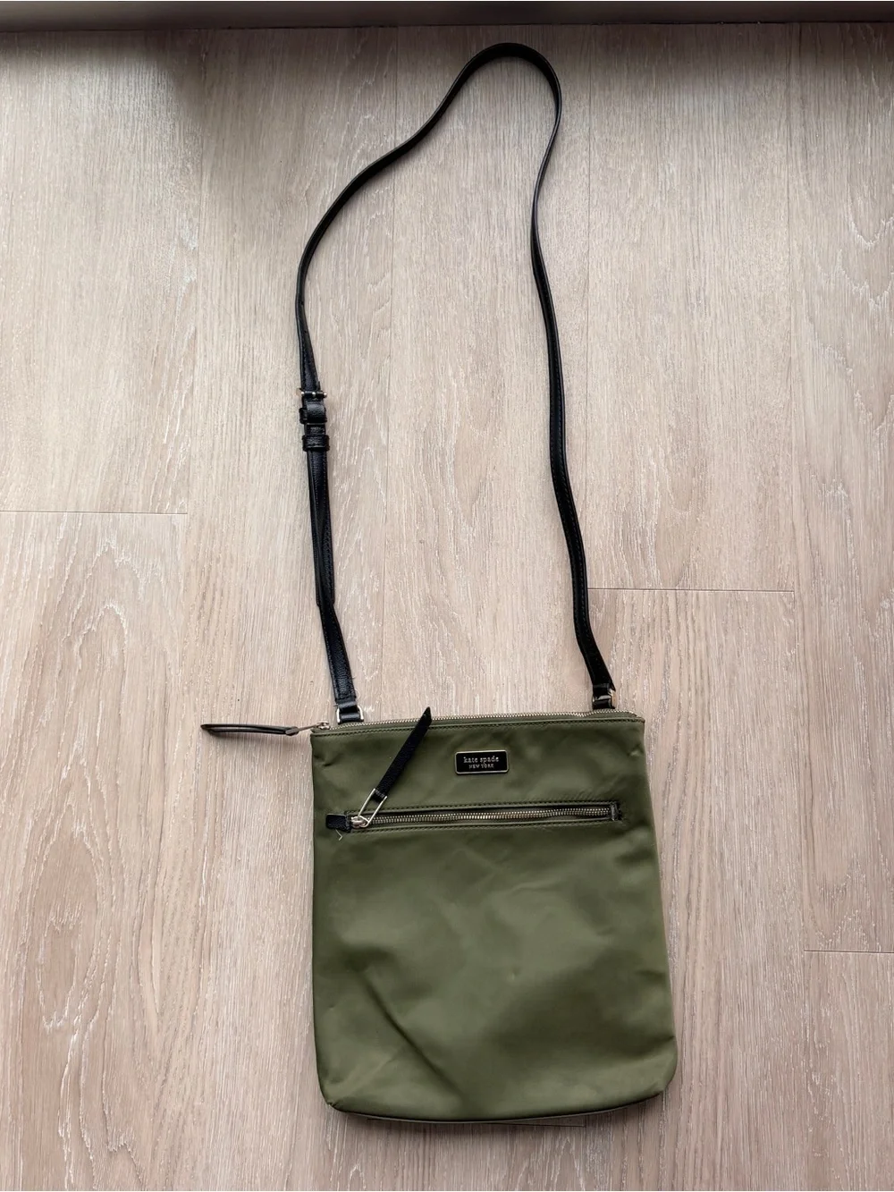 Kate Spade olive green crossbody bag